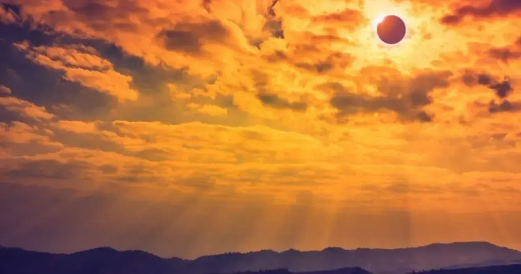 Horoscop august 2026: Vărsătorul sub semnul unei eclipse solare majore