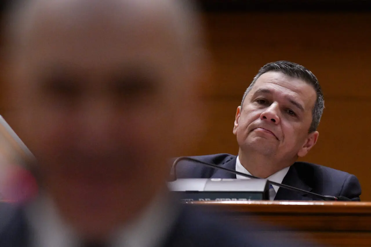 Grindeanu îl acuză pe Bolojan de „fugă mascată de răspundere” prin refuzul de a intra în guvern alături de PSD: „Hai, Ilie, g